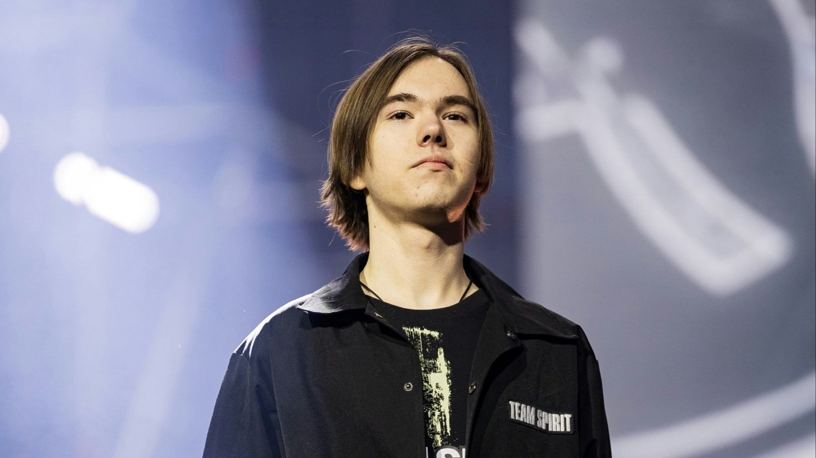 hallzerk ： “我认为我们输掉的5v3或4v3比任何其他队伍都多……这归结于个人失误”